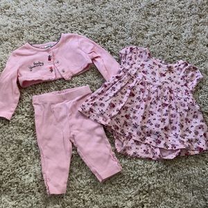Baby guess 2 outfit sets 5 pieces. Vintage